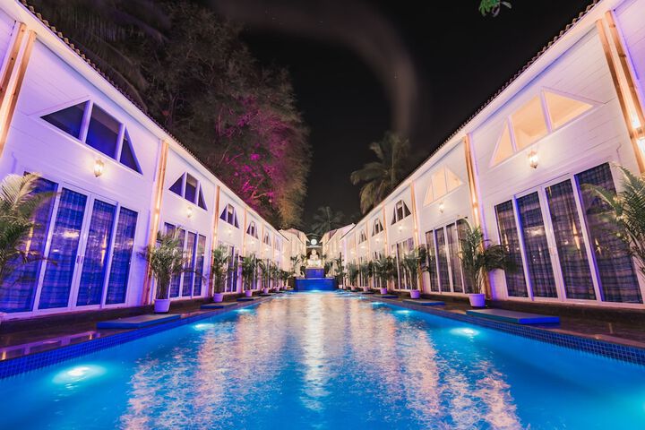 Pool 17 of 19
