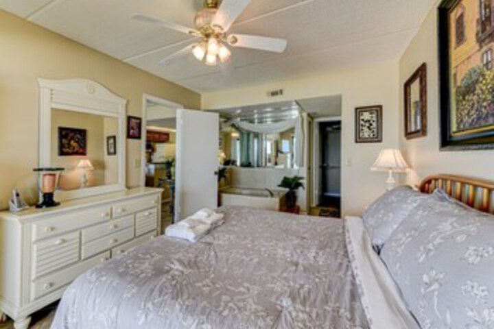 Room 202 of 225