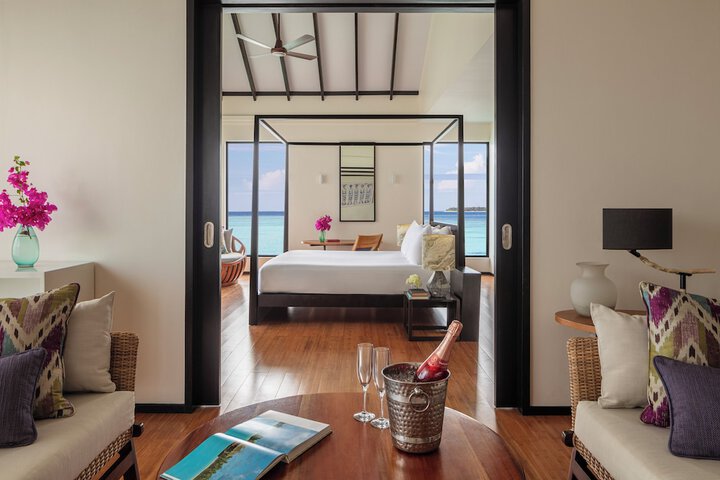 Room 16 of 74
