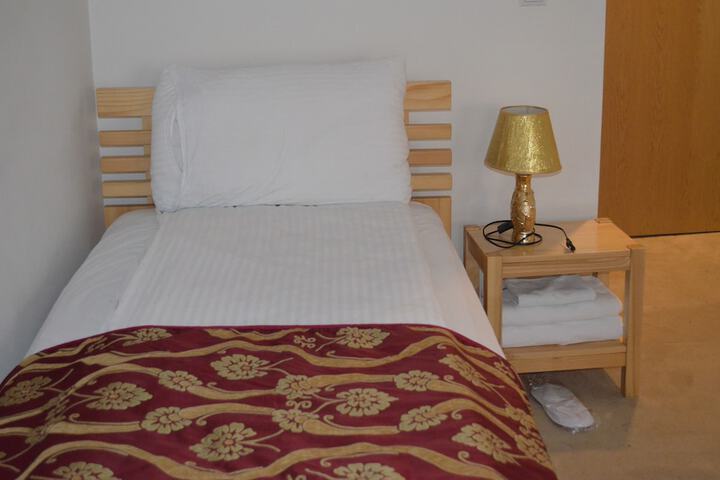 Room 35 of 78