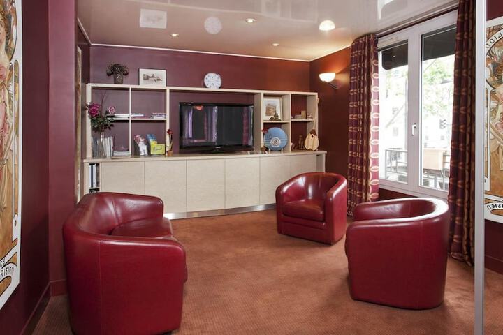 Hotel Interior 4 of 44