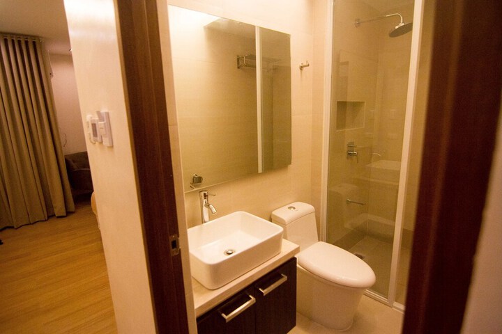 Room 29 of 42