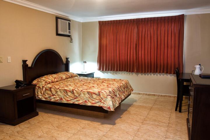 Room 14 of 45