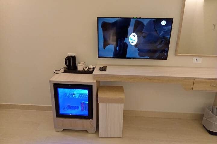 Room 41 of 235