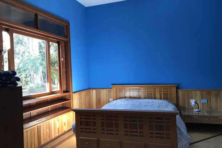 Room 19 of 146