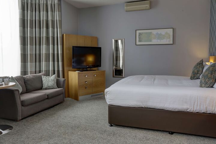 Room 14 of 53