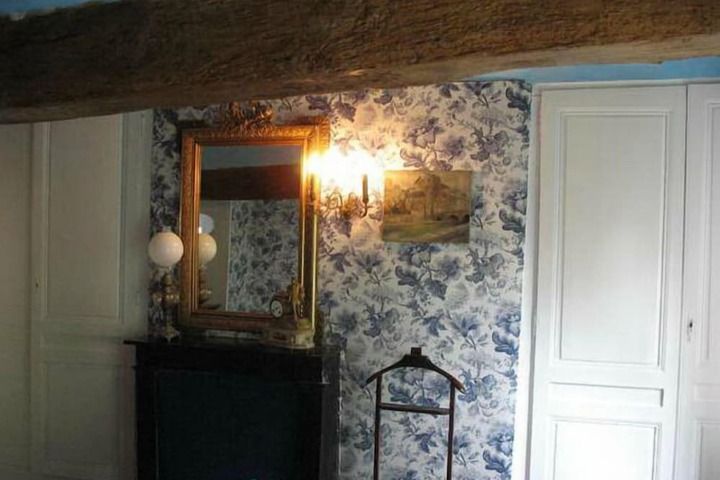 Room 7 of 7