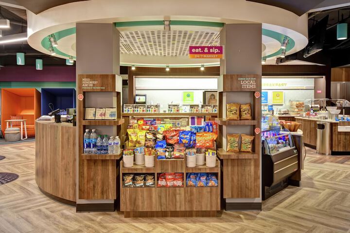 Snack bar