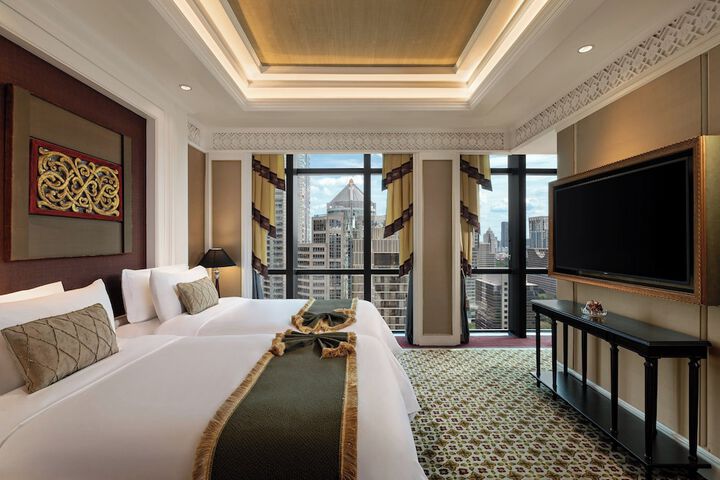 Room 50 of 96