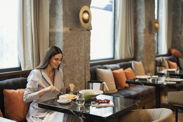 Dining 118 of 137