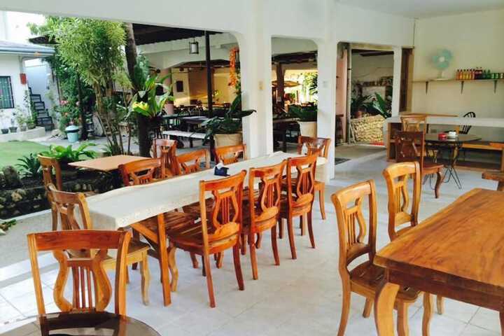 Dining 59 of 74
