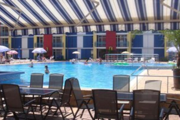 Pool 13 of 21