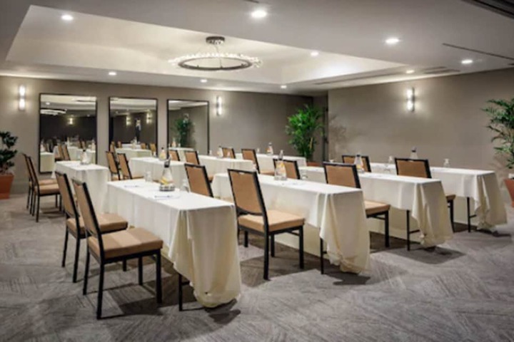 Meeting facility