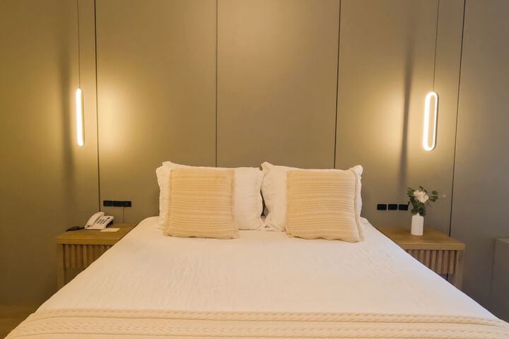 Room 40 of 95