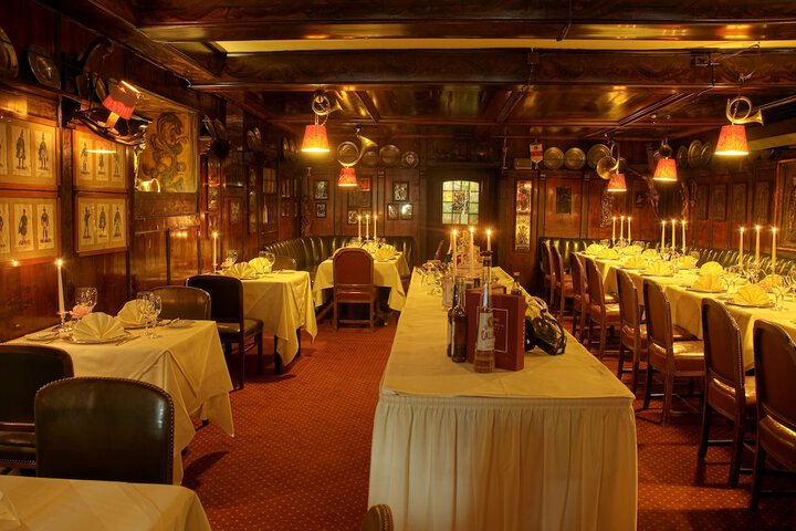 Dining 47 of 61