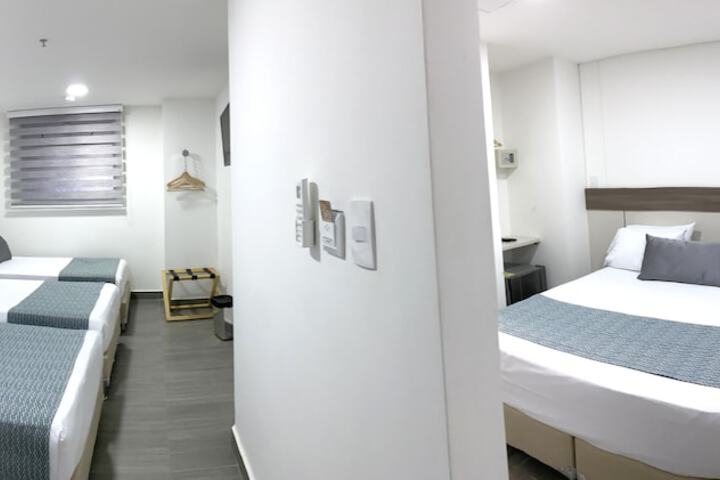 Room 13 of 81