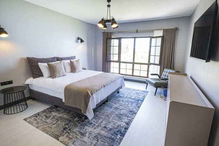 Room 26 of 50