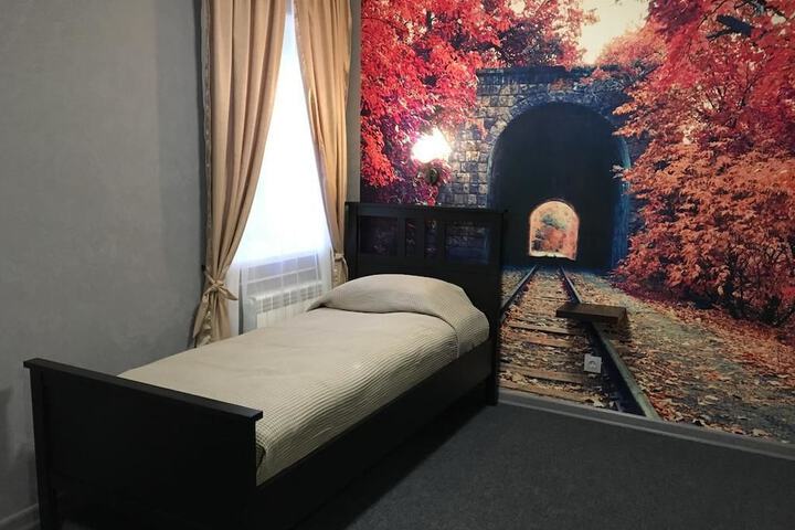 Room 6 of 53