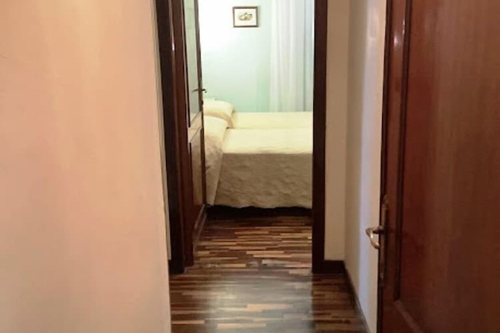 Room 36 of 63