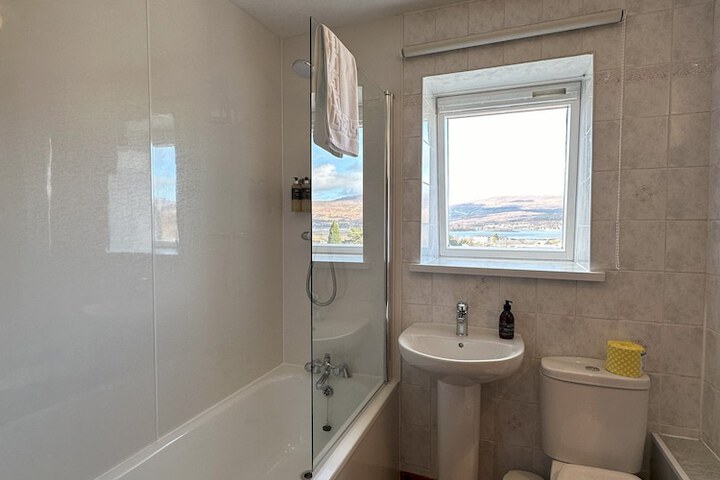 Room 15 of 61
