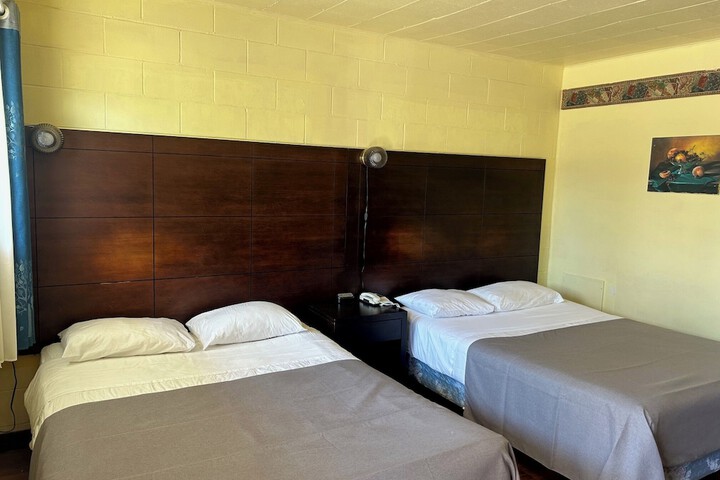 Room 19 of 40