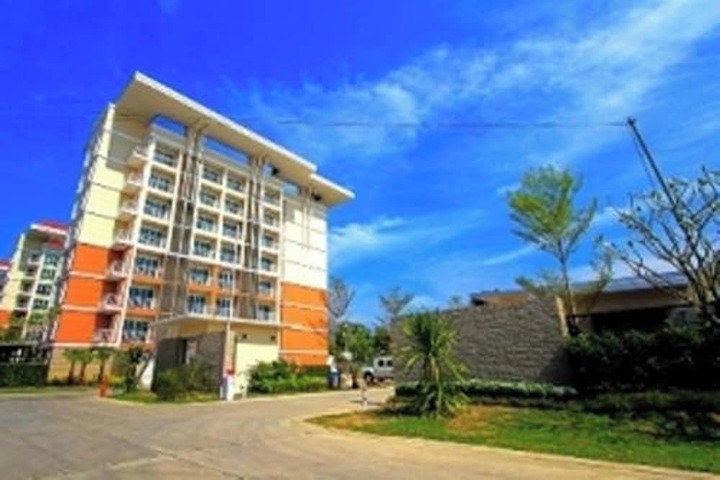 Hotel 74 of 84