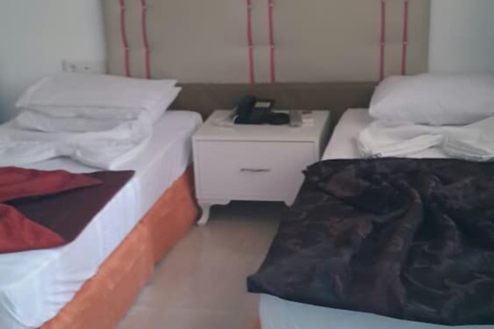 Room 17 of 30