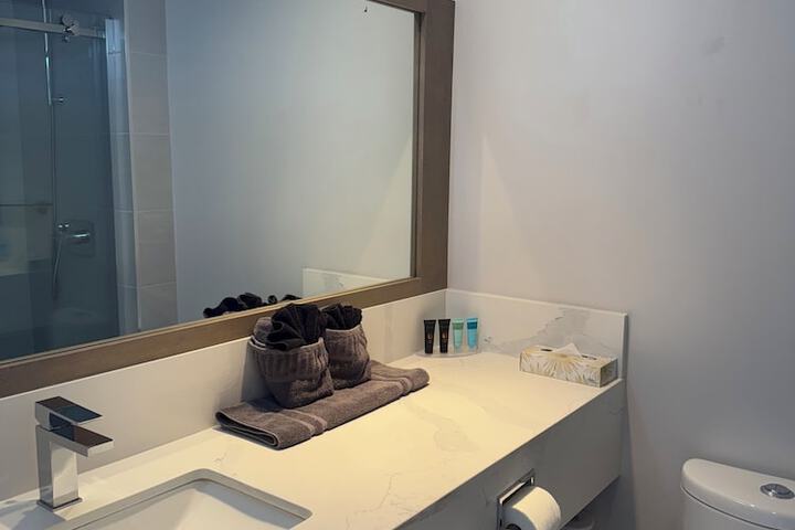 Room 42 of 71