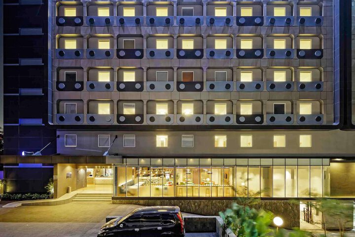 Hotel Exterior