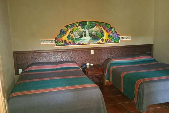 Room 10 of 46