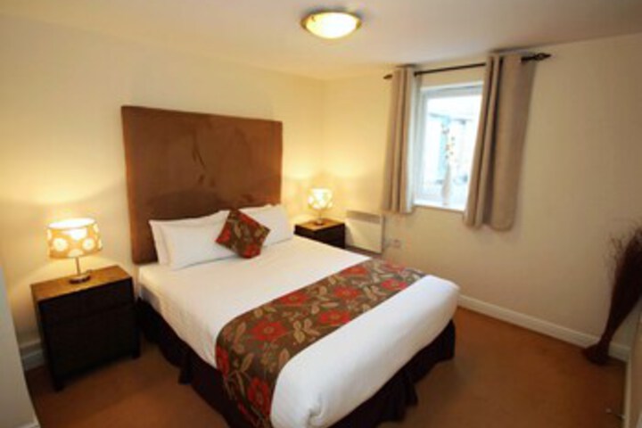 Room 20 of 32