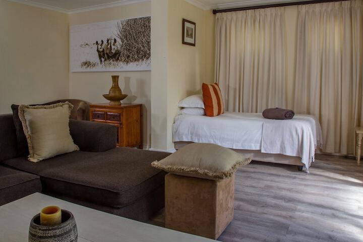 Room 10 of 62