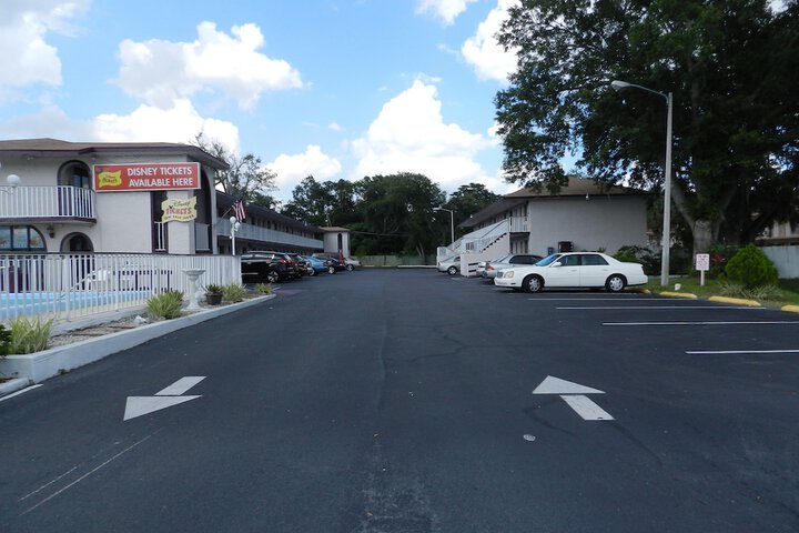 Property Grounds 31 of 35