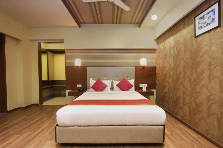 Room 6 of 20