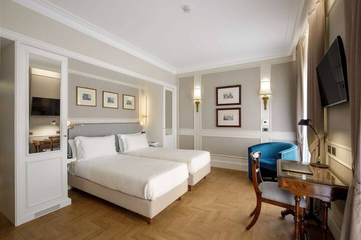 Room 50 of 98