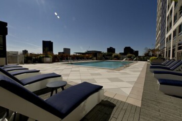 Pool 18 of 18