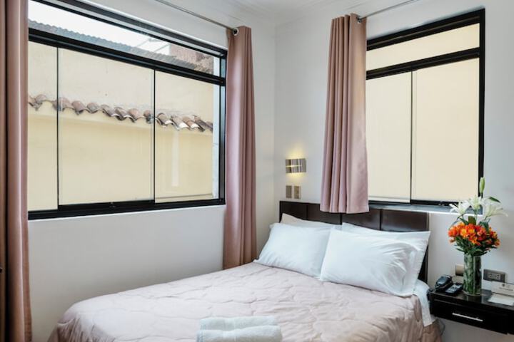 Room 73 of 176
