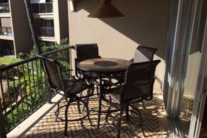 Terrace/Patio 2 of 18