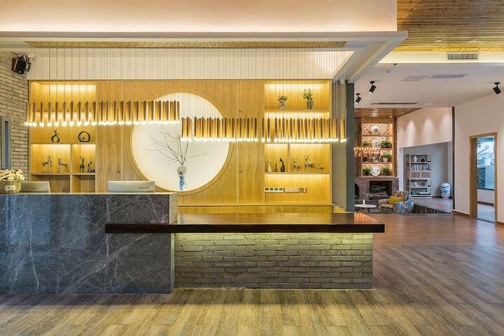 Moon Villa Resort in Guilin