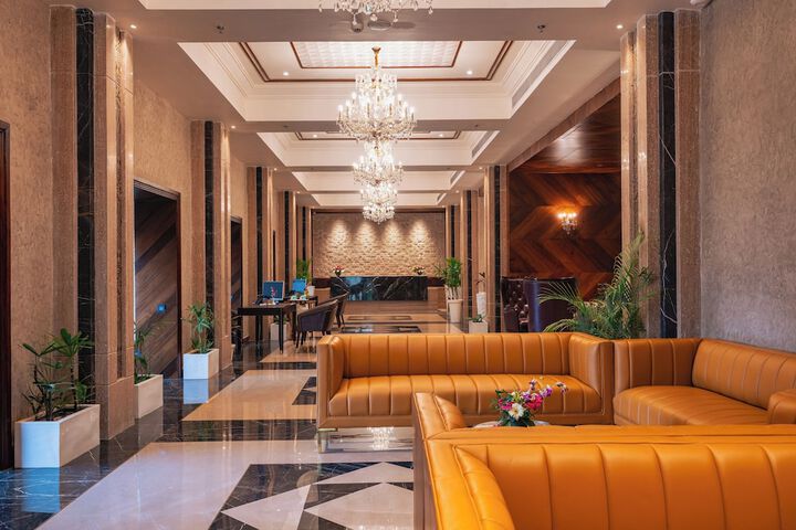 Hotel Interior 4 of 14