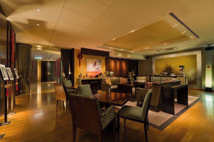 Dining 50 of 61