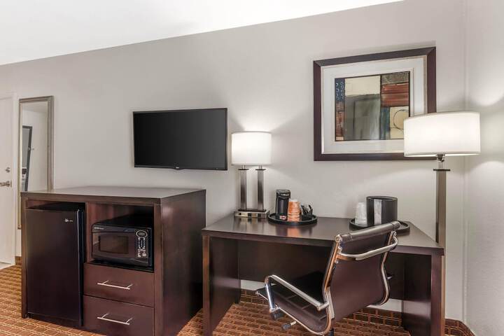 Room 41 of 62