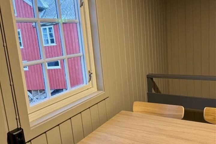 Room 26 of 72