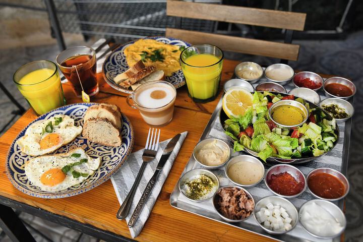 Breakfast/Coffee Service 31 of 44