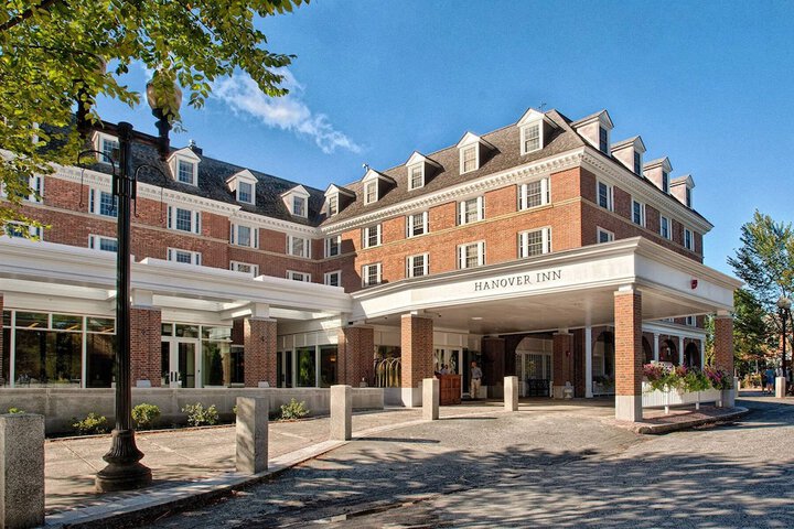 Hotel 56 of 58