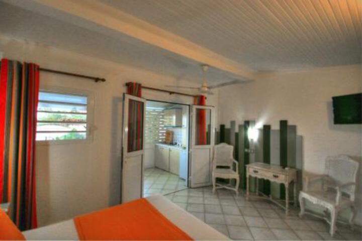 General 2 of 65