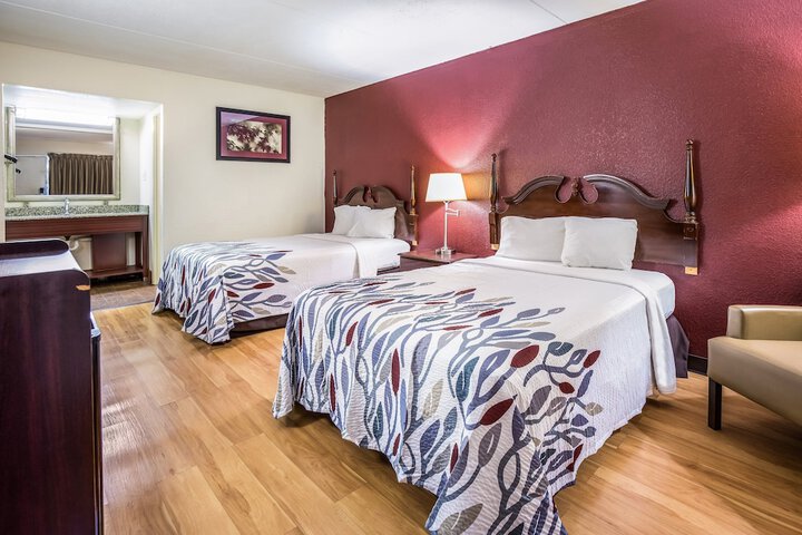 2 Double Beds (5 of 5)