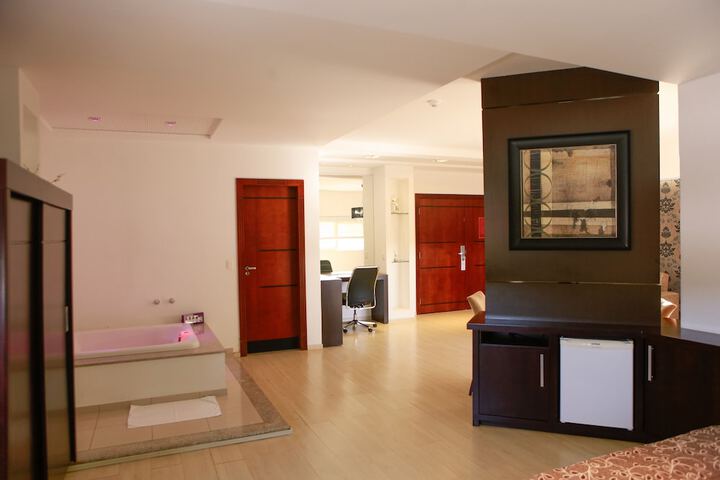 Room 14 of 56