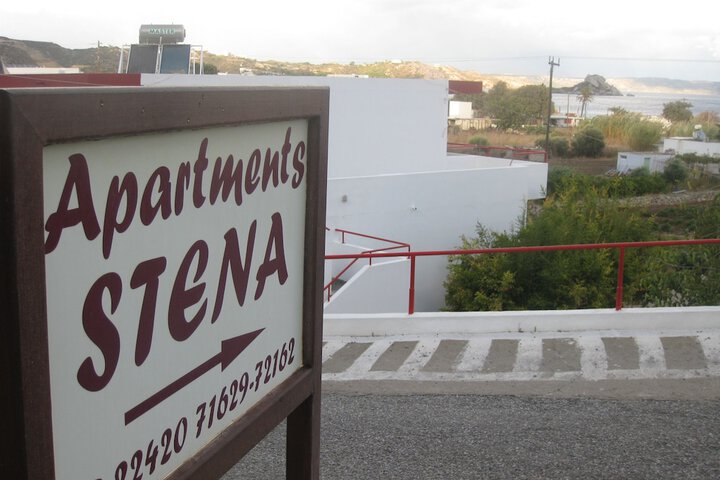 Hotel Entry