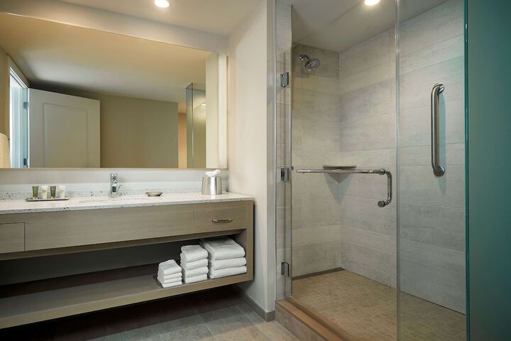 Bathroom shower